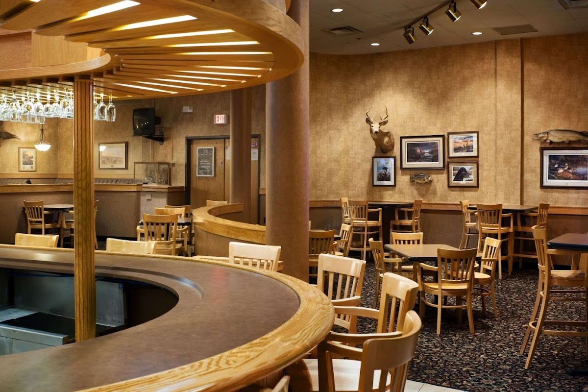 Riparian Pub & Café